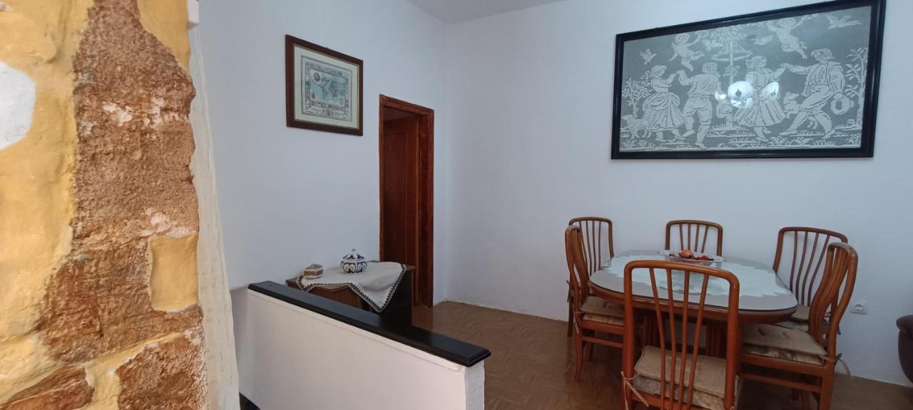Semesterbostad Comfortable And Spacious Stone Traditional Chania (Crete)